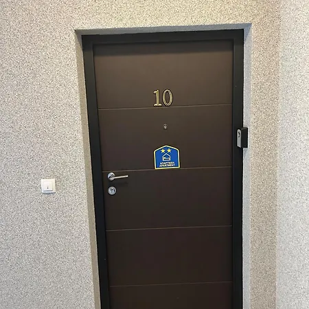 Апартаменты 10